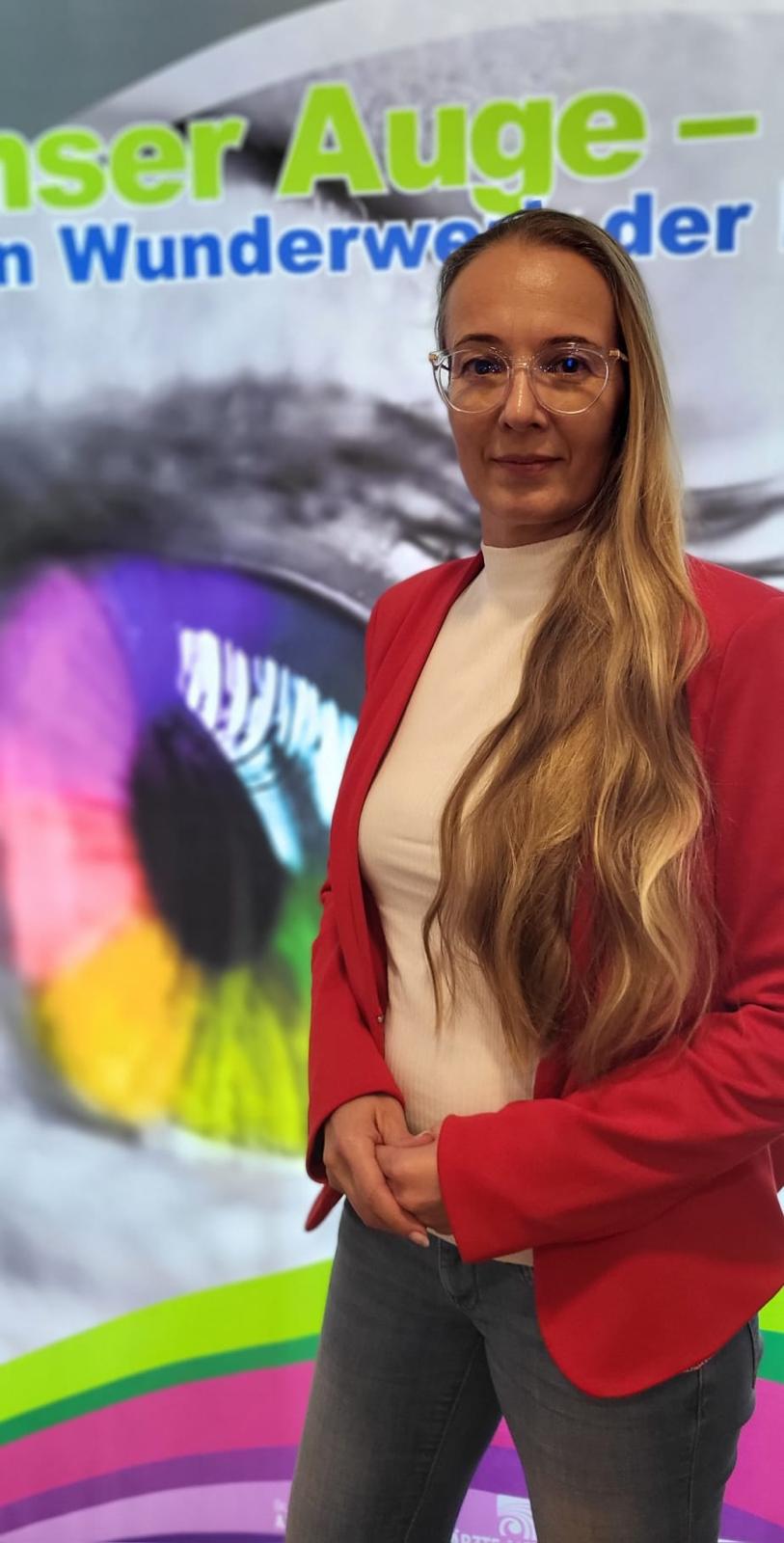 Jasmin K&uuml;ntzer - Referentin f&uuml;r Praxismanagement